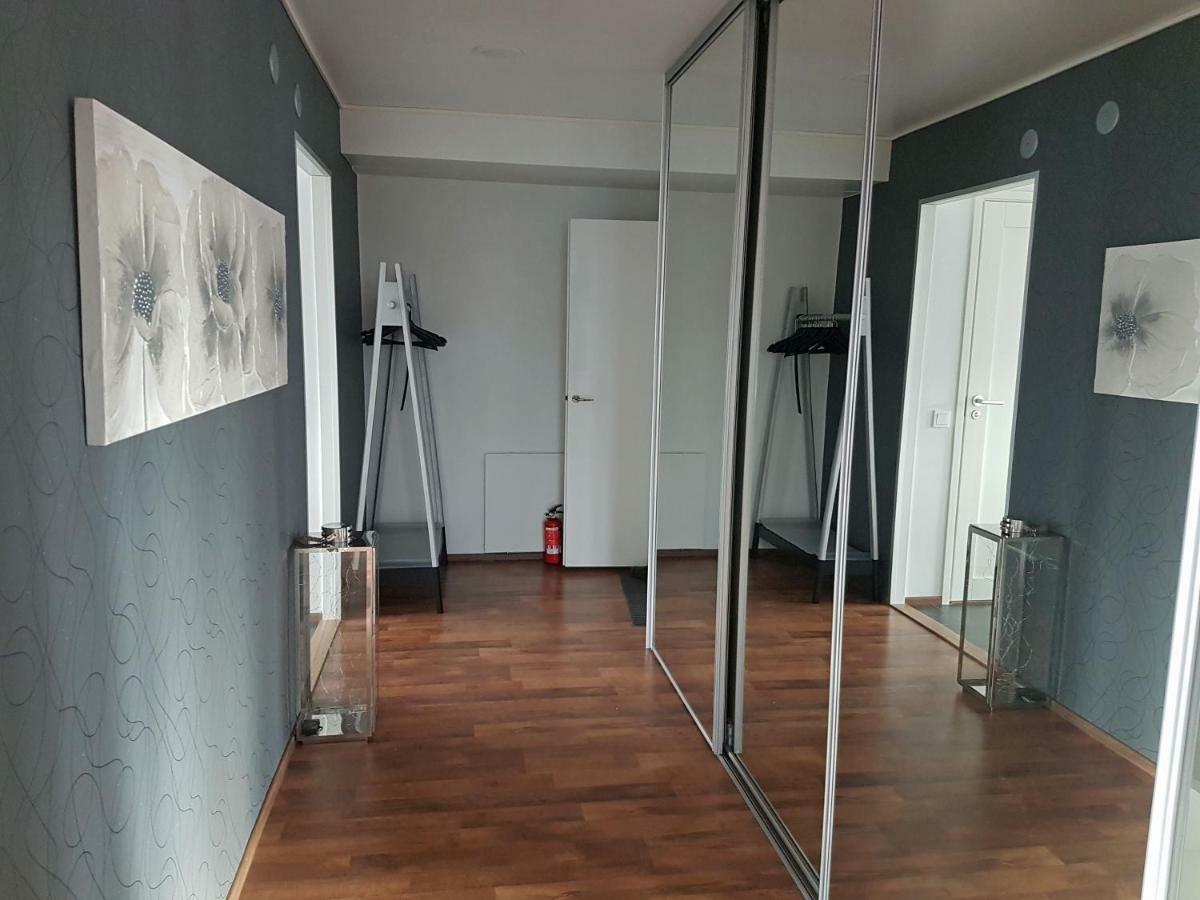 Santalux Apartment Xl Рованіемі Екстер'єр фото